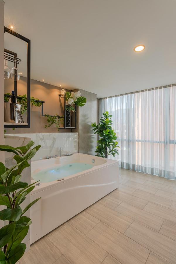 Vpv Suites Medellín Dış mekan fotoğraf