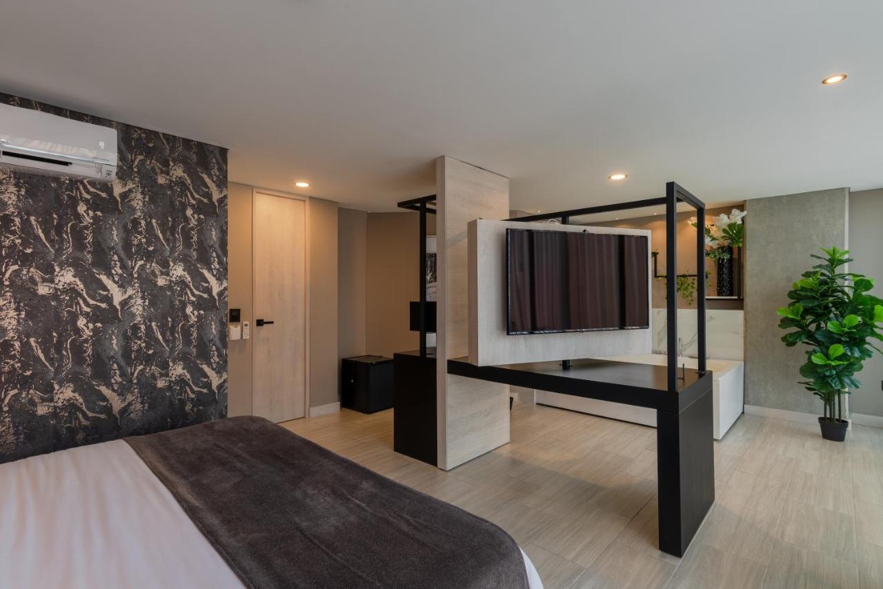 Vpv Suites Medellín Dış mekan fotoğraf