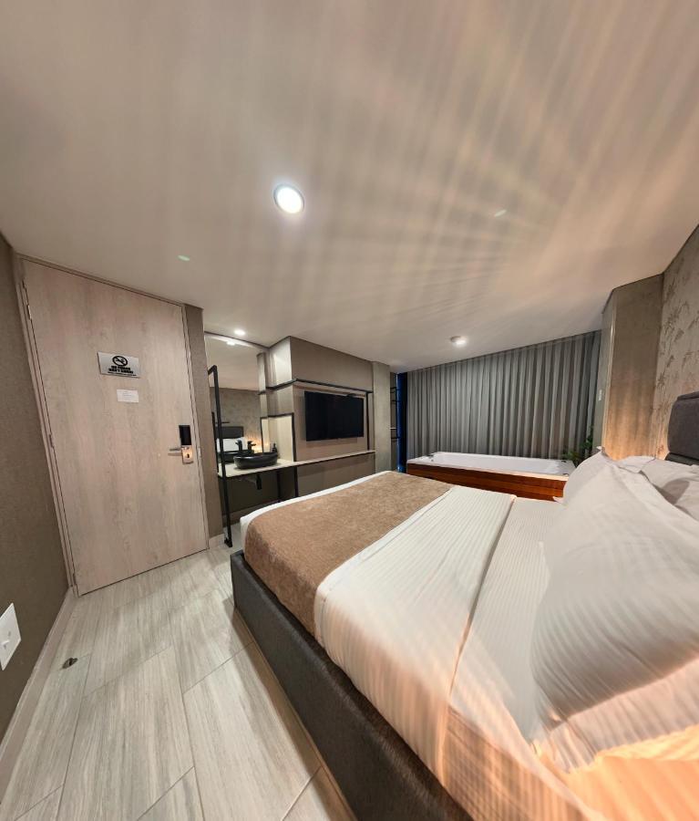 Vpv Suites Medellín Dış mekan fotoğraf