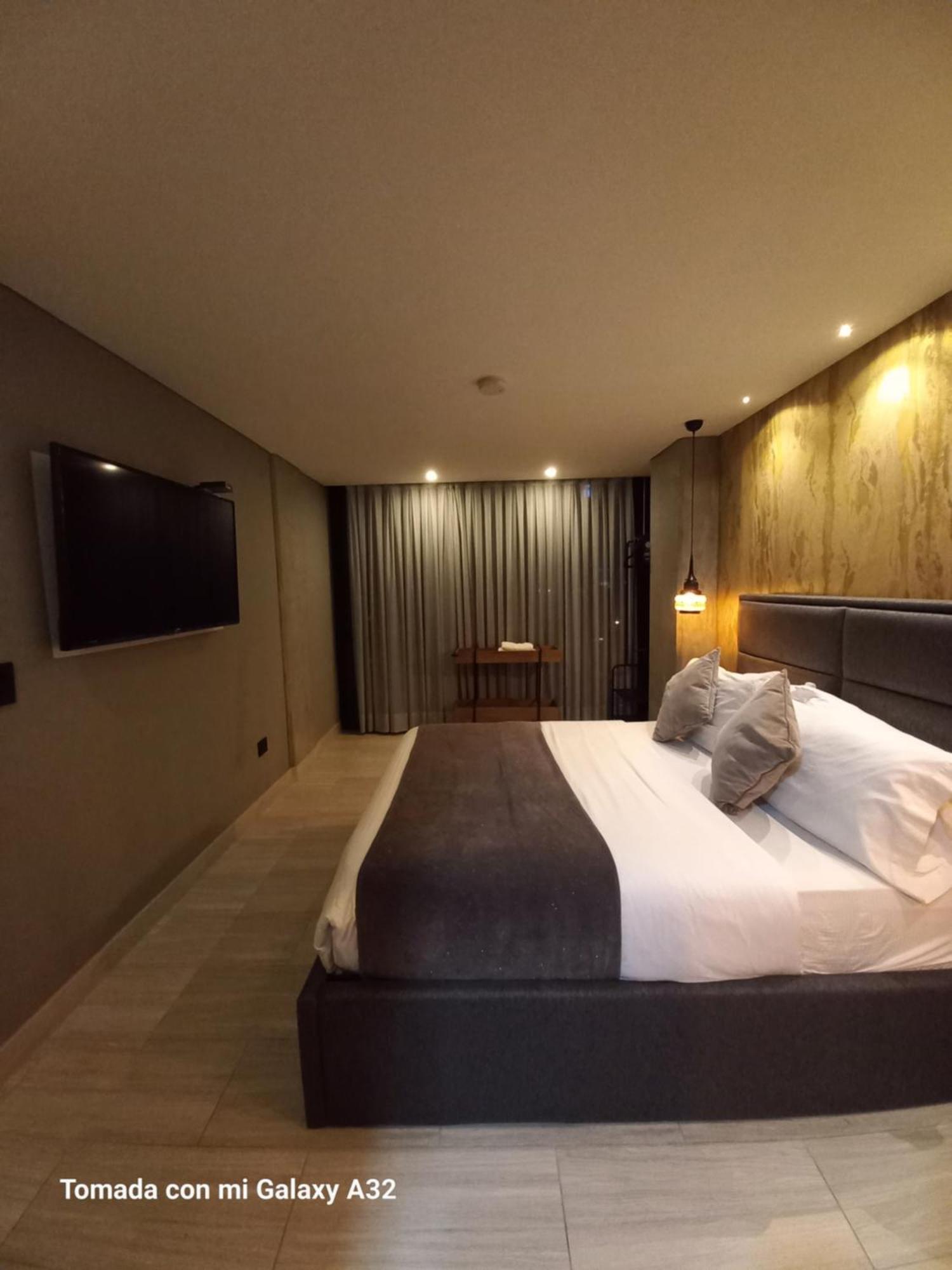 Vpv Suites Medellín Dış mekan fotoğraf
