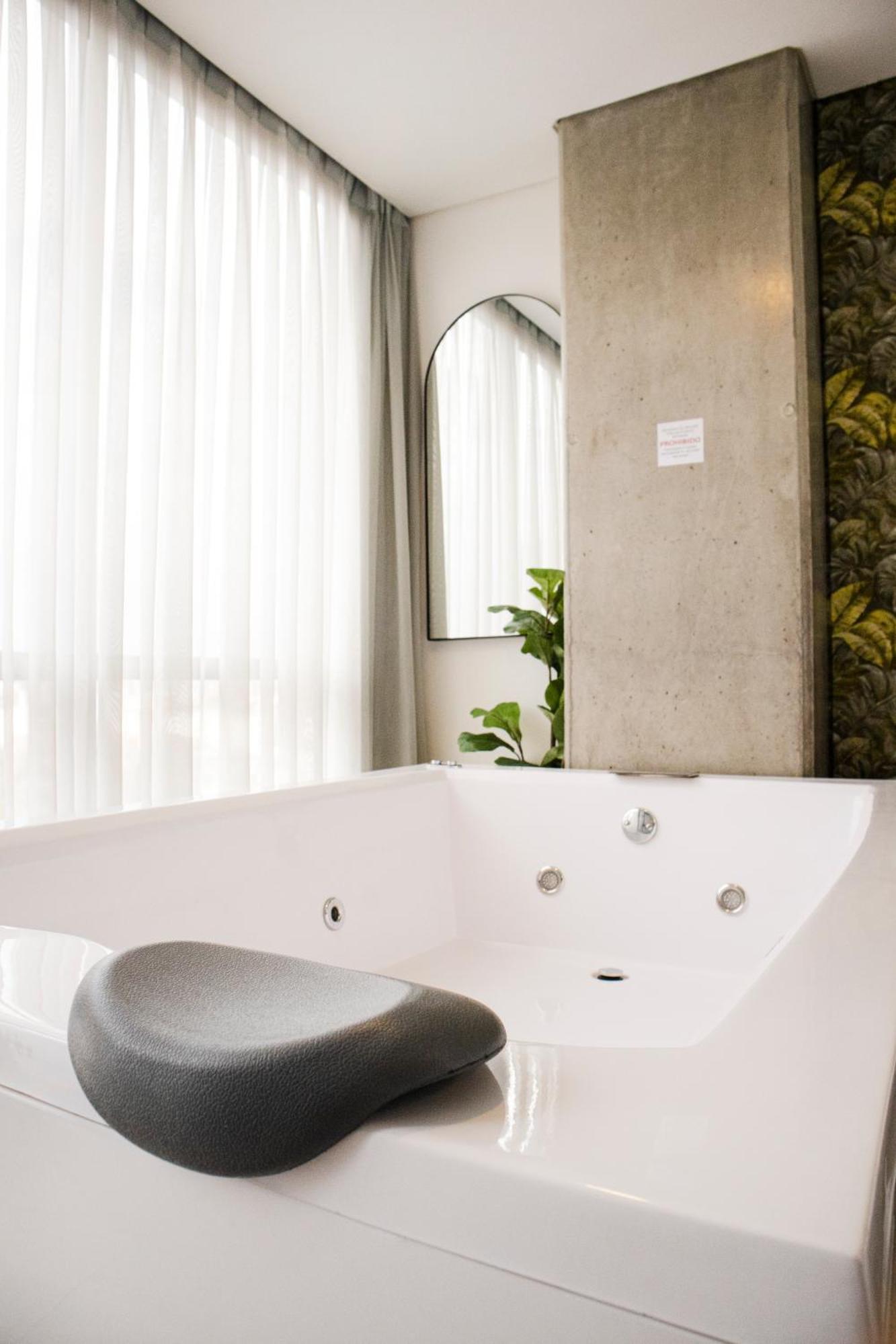 Vpv Suites Medellín Dış mekan fotoğraf